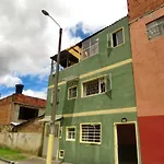 Okar Hostel - Bogota Airport