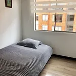 Fantástica habitación privada en Colina Campestre