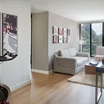 Hotel Celebrities Suites