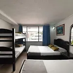 Ayenda 1044 Dorado Embassy