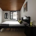 Ayenda 1044 Dorado Embassy