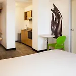 Viaggio Studios Apartments