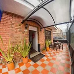 Hotel Estadio 63
