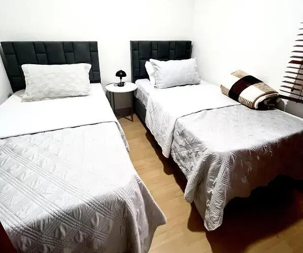 “Hermoso Y Comodo Apartamento Cerca Al Aeropuerto!