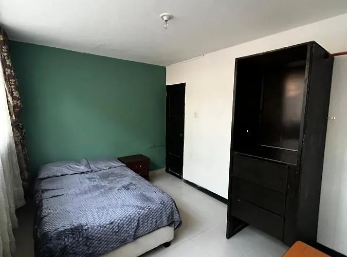 Tomasa Guest House
