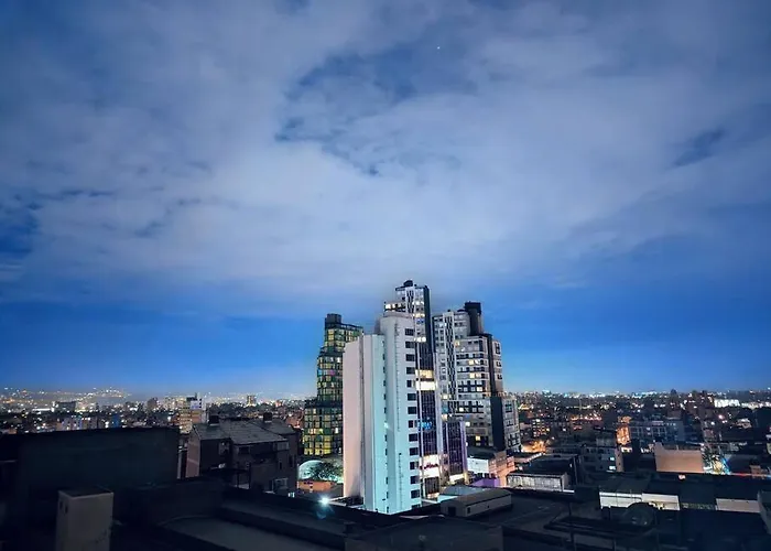 Loft In The Heart Of The City!
