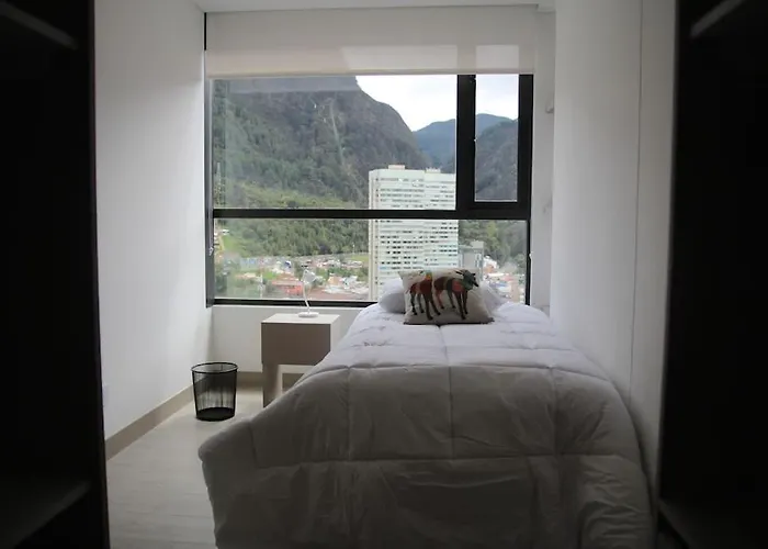 16 Torre Barcelona Apartment, City Center