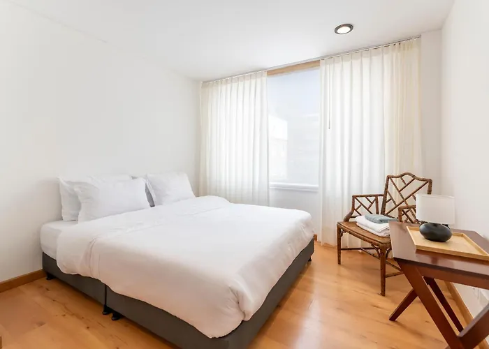 Parque 93, Suite 402 ,Chic Arty Retreat For 4