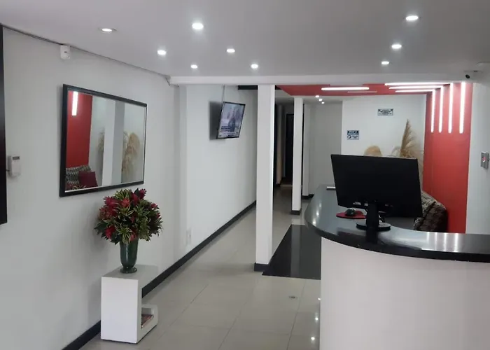 Hotel Star Plus