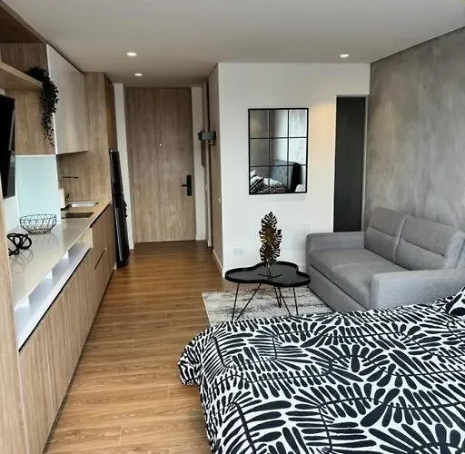 Petit Loft 204B