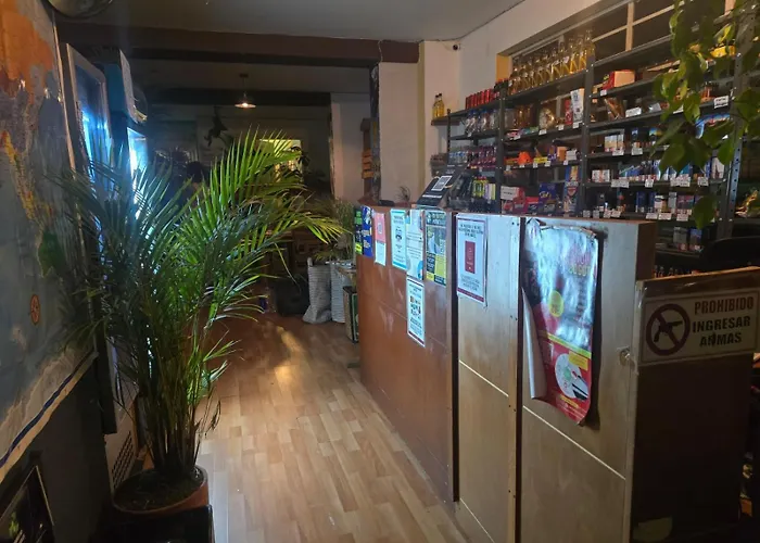 Portelli Hostal-Zona G Para Extranjeros