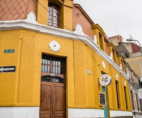 El Pit Hostel