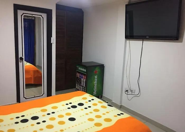 Hotel Su Casa en Kennedy