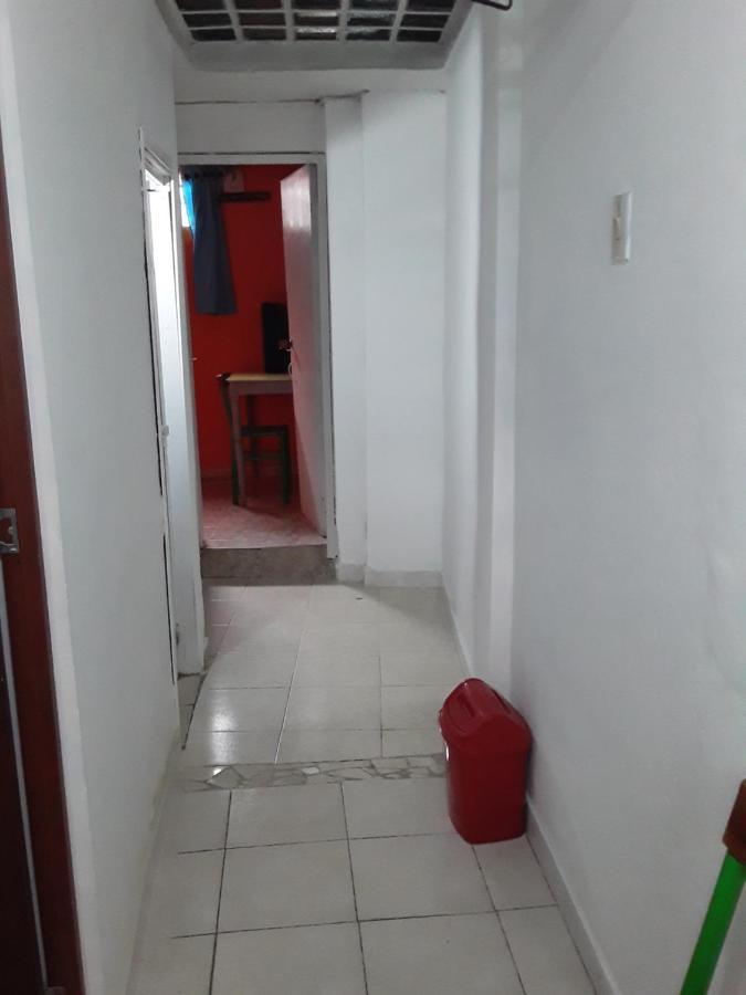 Hostal Okar - Airport