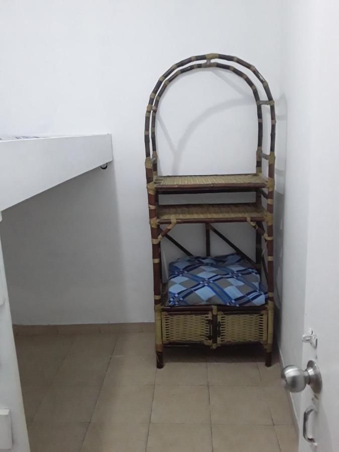 Hostal Okar - Airport *