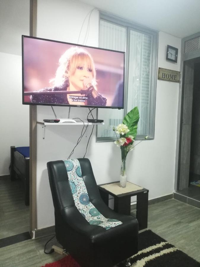 Portal El Dorado, A Solo 5 Min Del Aeropuerto, Vias, Cll 26 Apartamento Bogotá