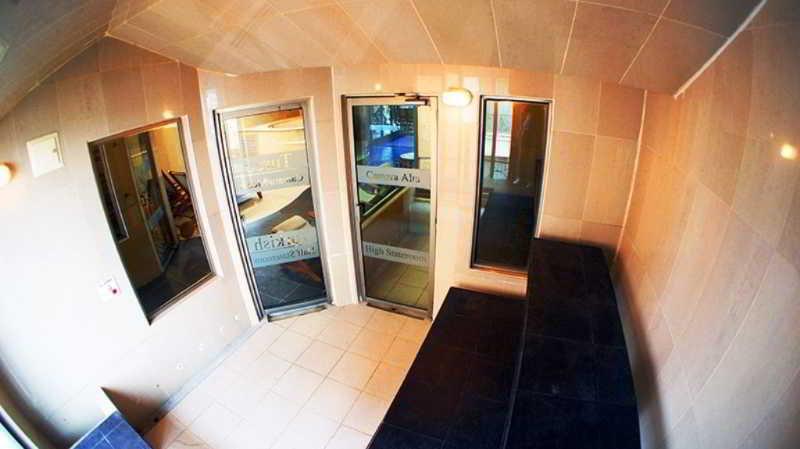 Embassy Park Hotel 4*