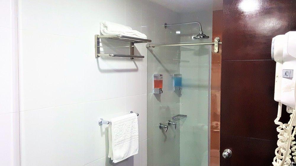 Risot Hotel