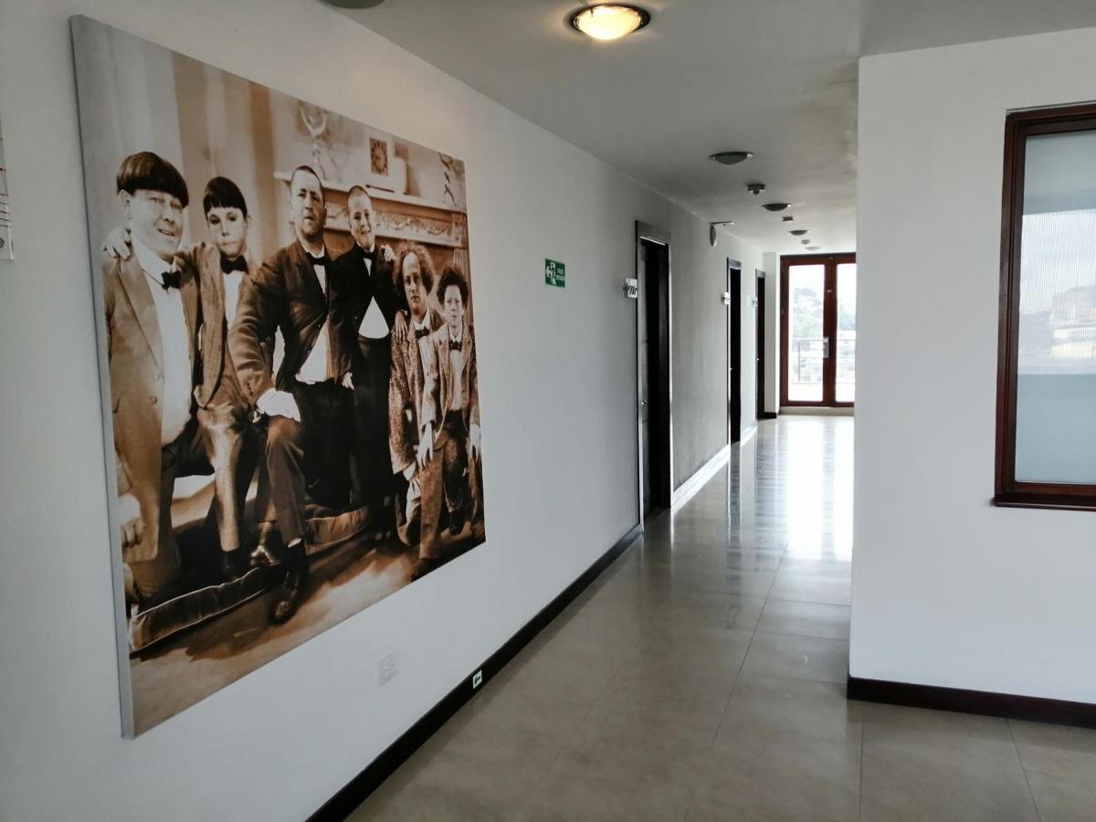 Hotel Charlotte Plaza 26
