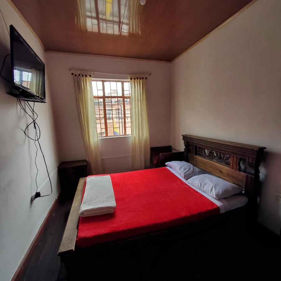 Cq Chapinero Hostal *