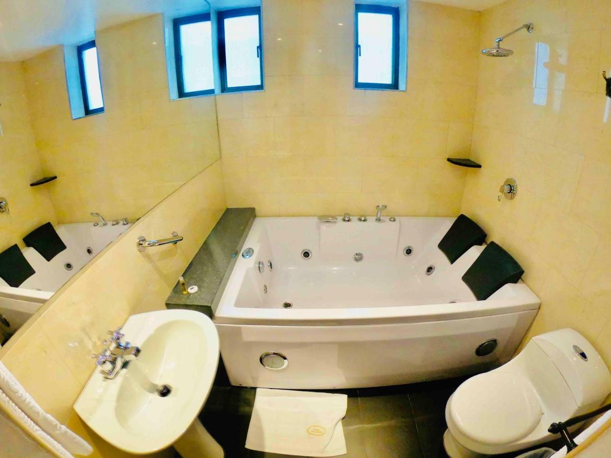 Hotel Casa Mahanaim Colferias, 4*