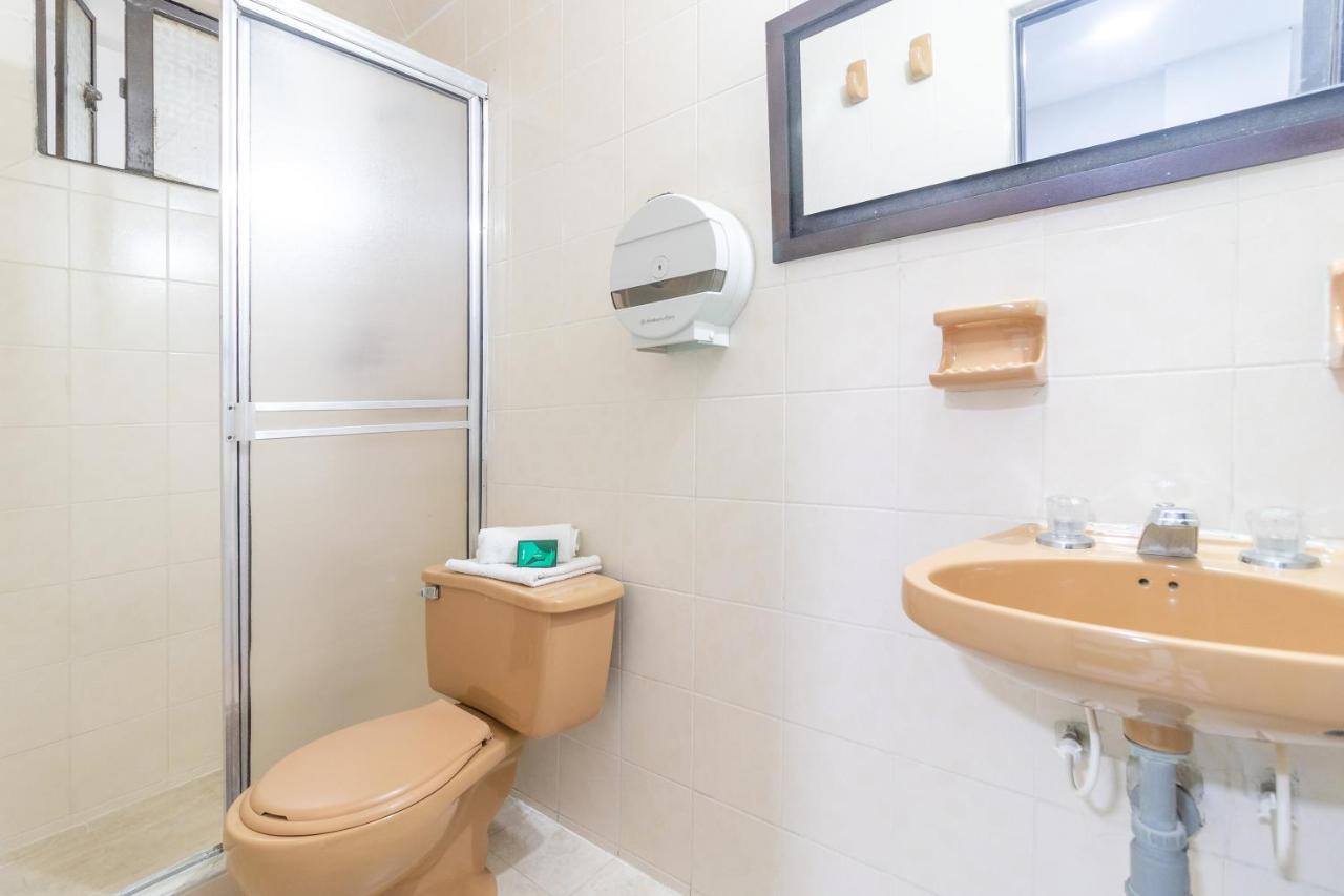 Hotel Ayenda 1086 Torre 52 3*