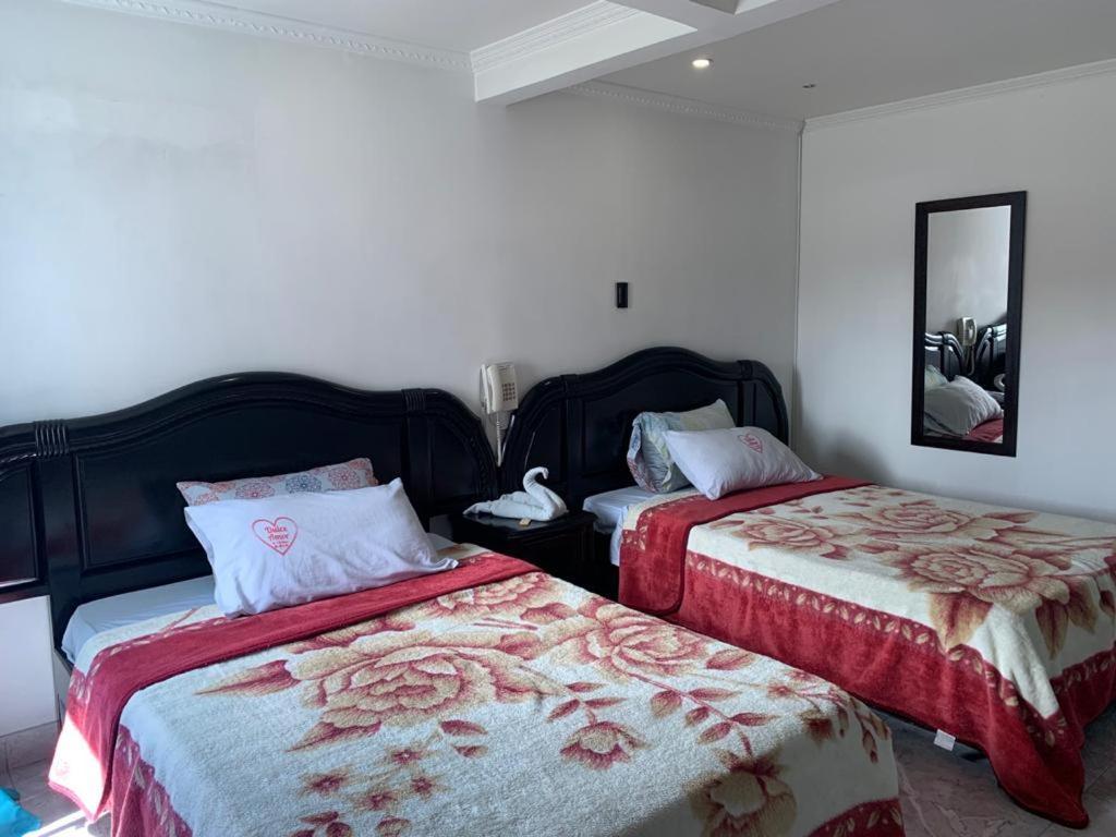 Hotel Dulce *