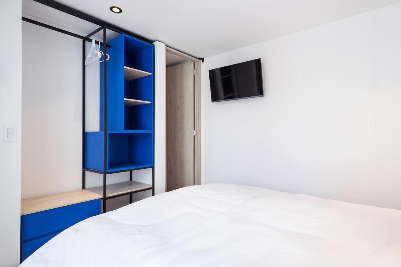 New Cozy 2 Bed 2 Bath In Central Location! Apartamento Bogotá
