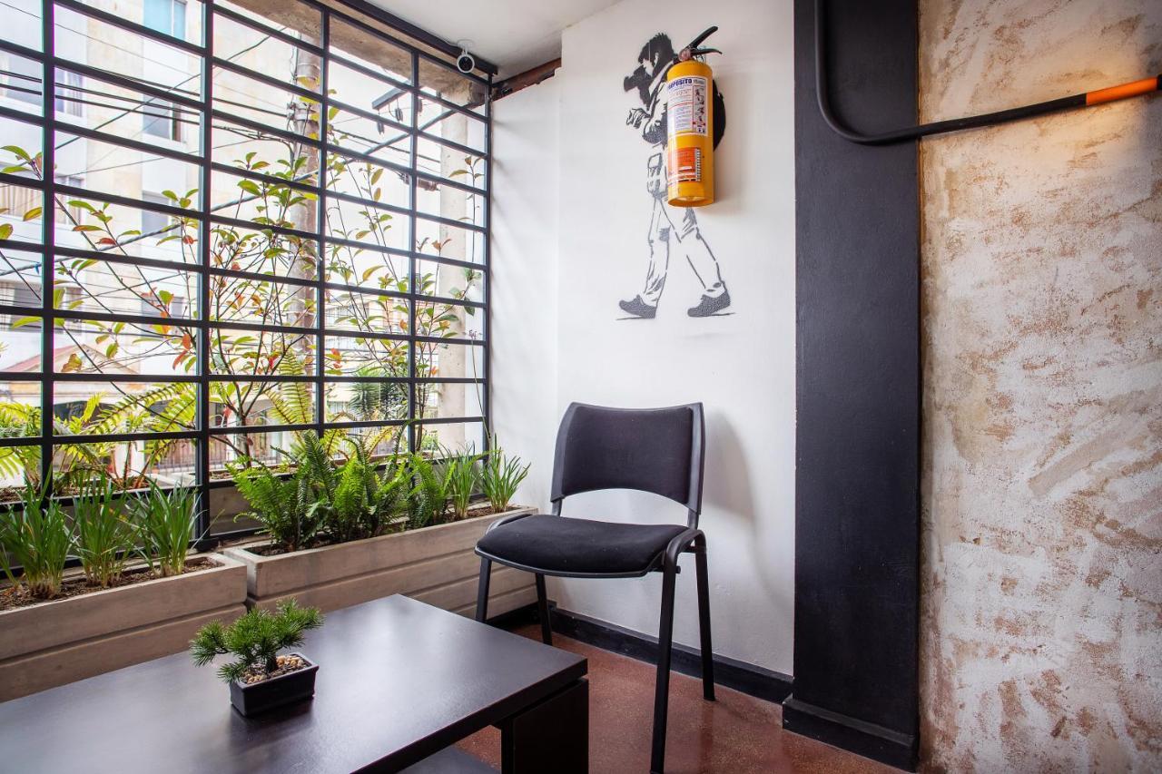 New Cozy 2 Bed 2 Bath In Central Location! Apartamento Bogotá