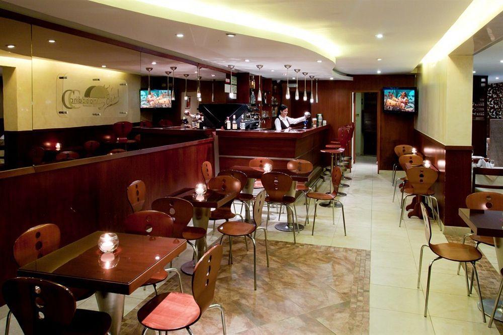 Hotel El Campin 3*