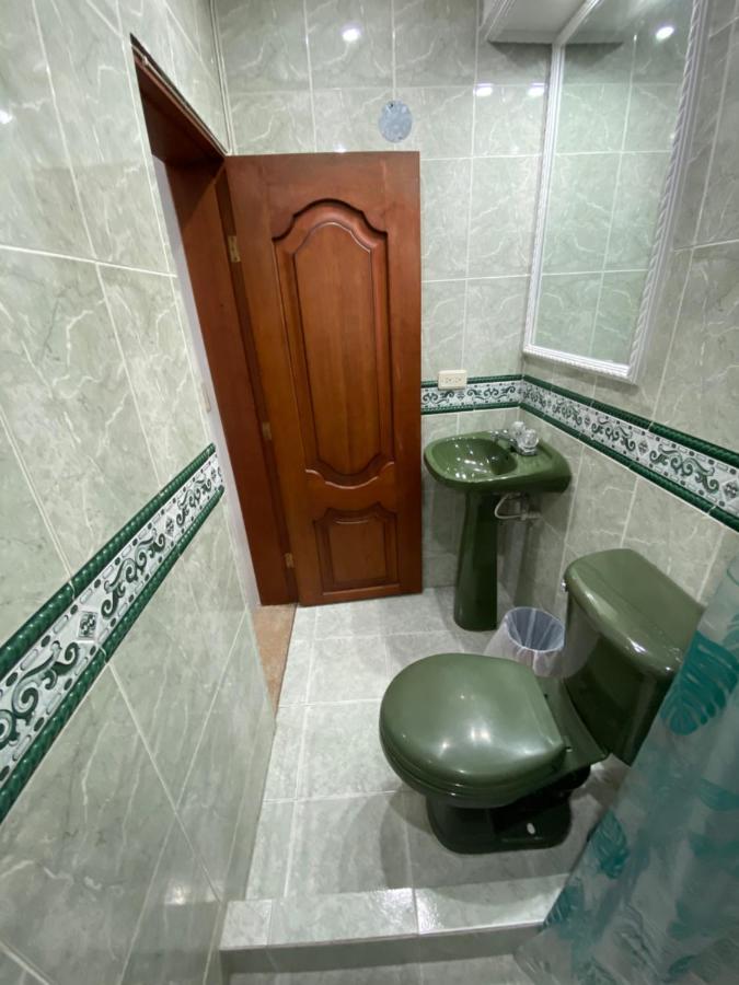 Casa Santa Ana Cedritos Hotel