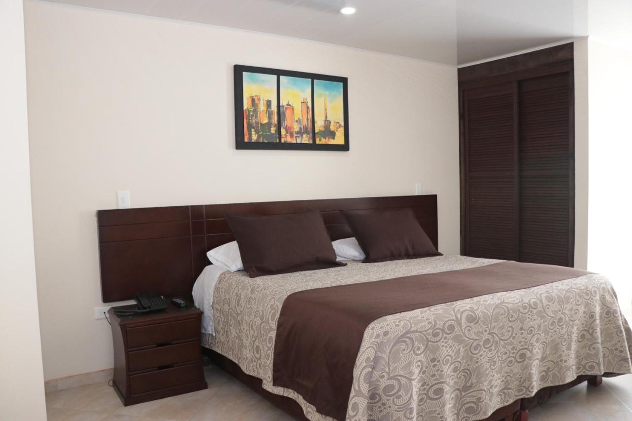 Hotel Teatro La Castellana Group 3*