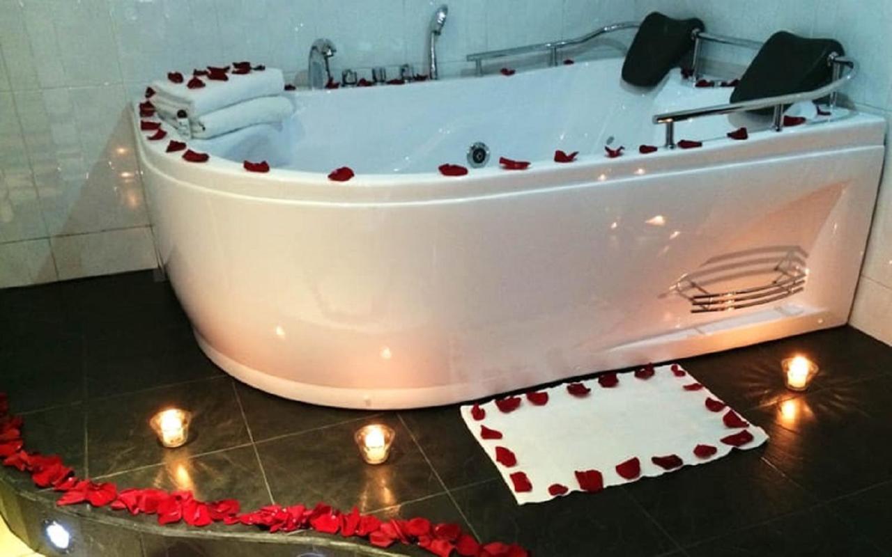 Hotel Embajada Real 3*