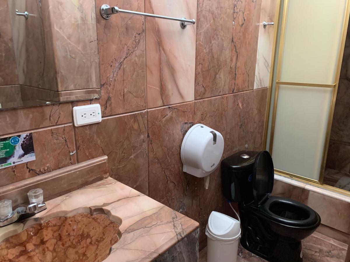 Pasajero Suites, Corferias
