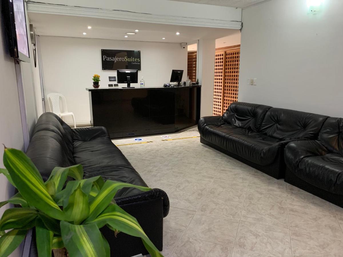 Hotel Pasajero Suites, Corferias 3*