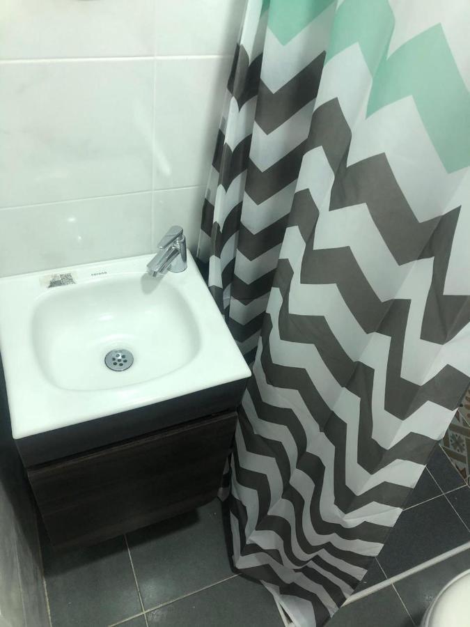 Apto Privado Cerca Al Aeropuerto -transporte Disponible Apartamento Bogotá