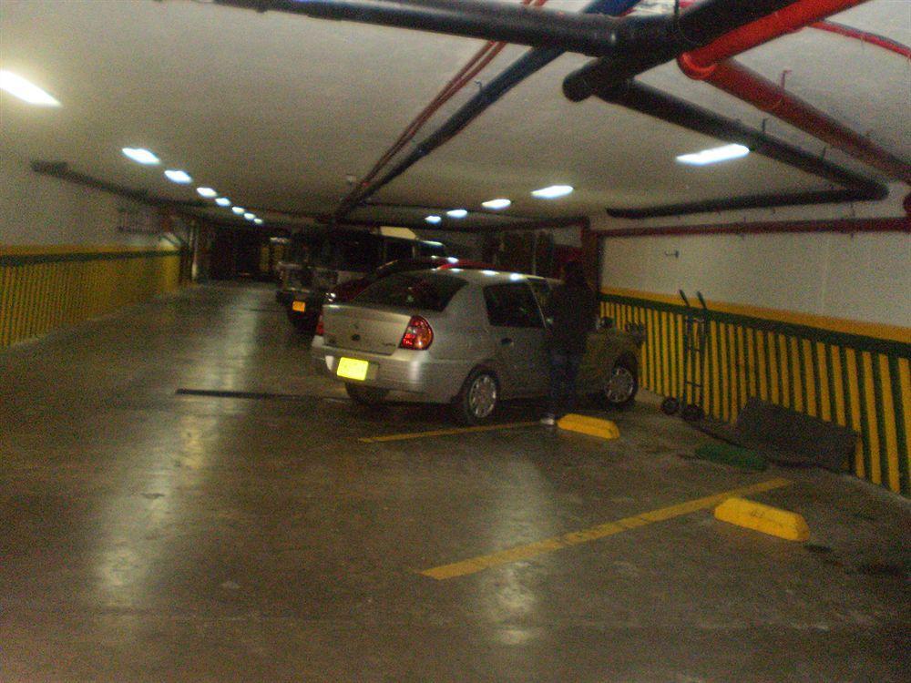 Hotel Embassy Park
