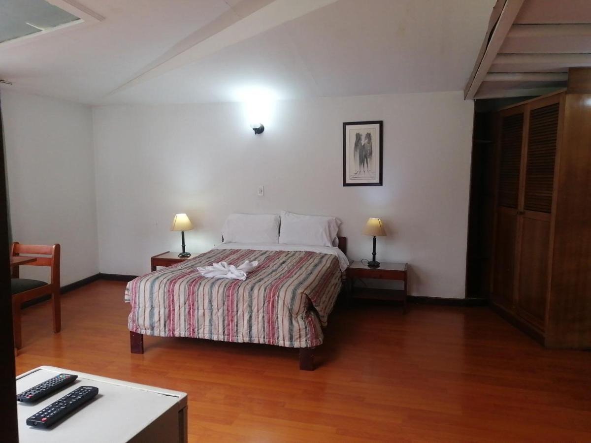 Hotel Santa Monica 3*