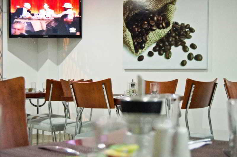 Apartahotel 122 Plaza
