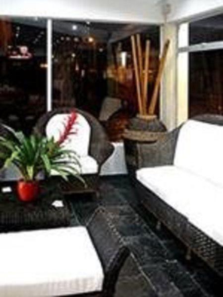 Boutique Embajada De La Feria 3*