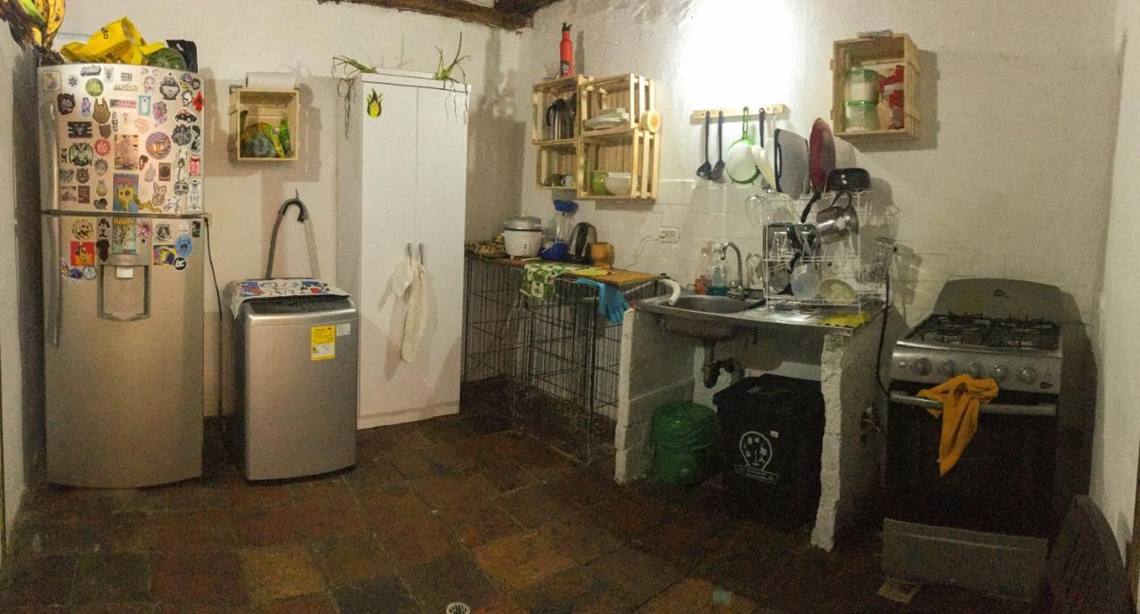Habitación en casa particular Privada, El Sauco Casa Cultural