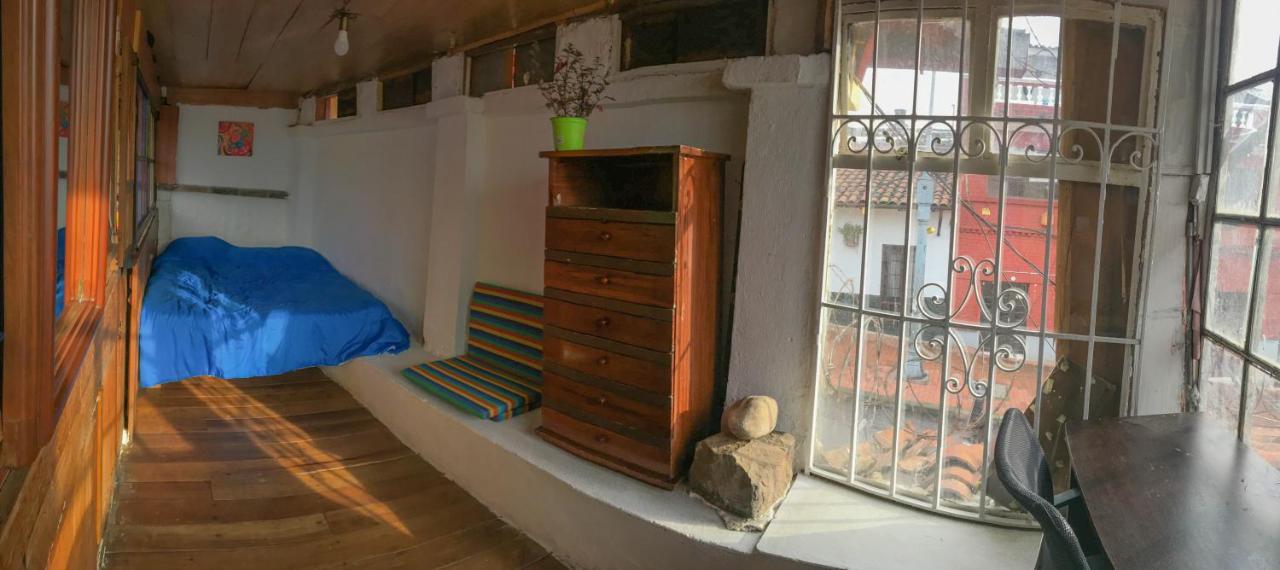 Habitación en casa particular Privada, El Sauco Casa Cultural Bogotá