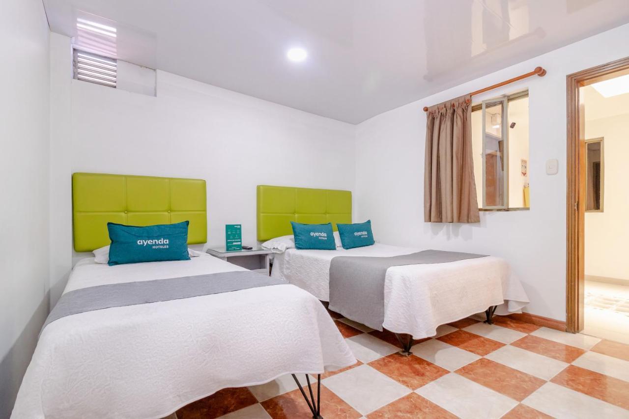 Ayenda Palmas Hotel 2*