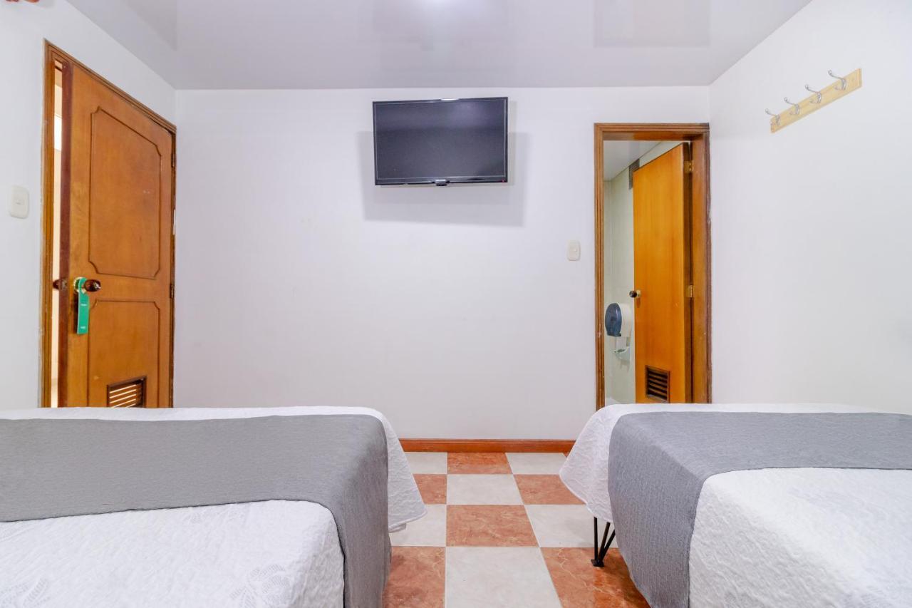 Ayenda Palmas 2*