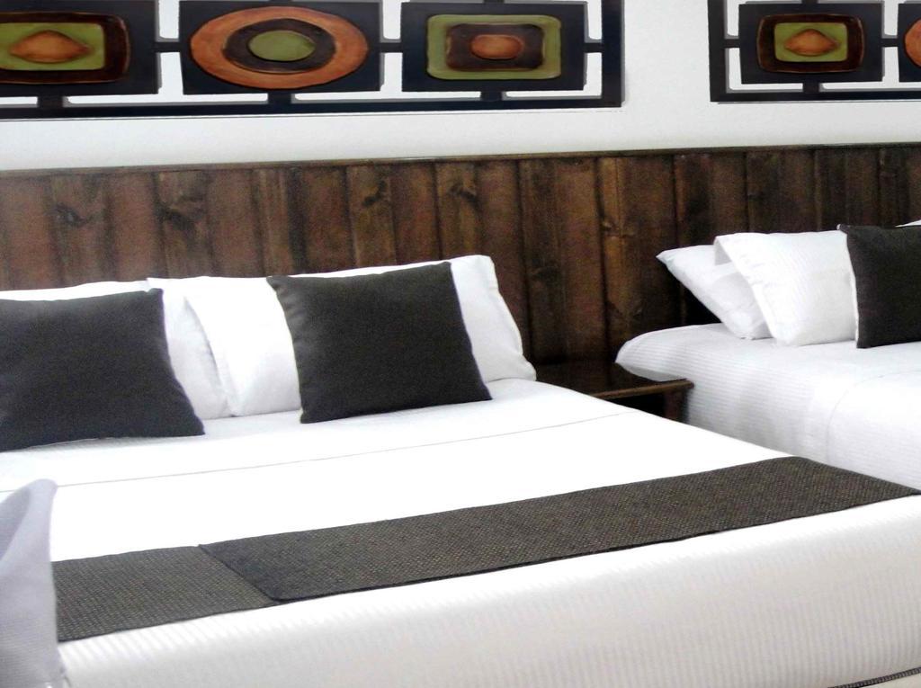 Hotel Boutique Embajada De La Feria Bogotá
