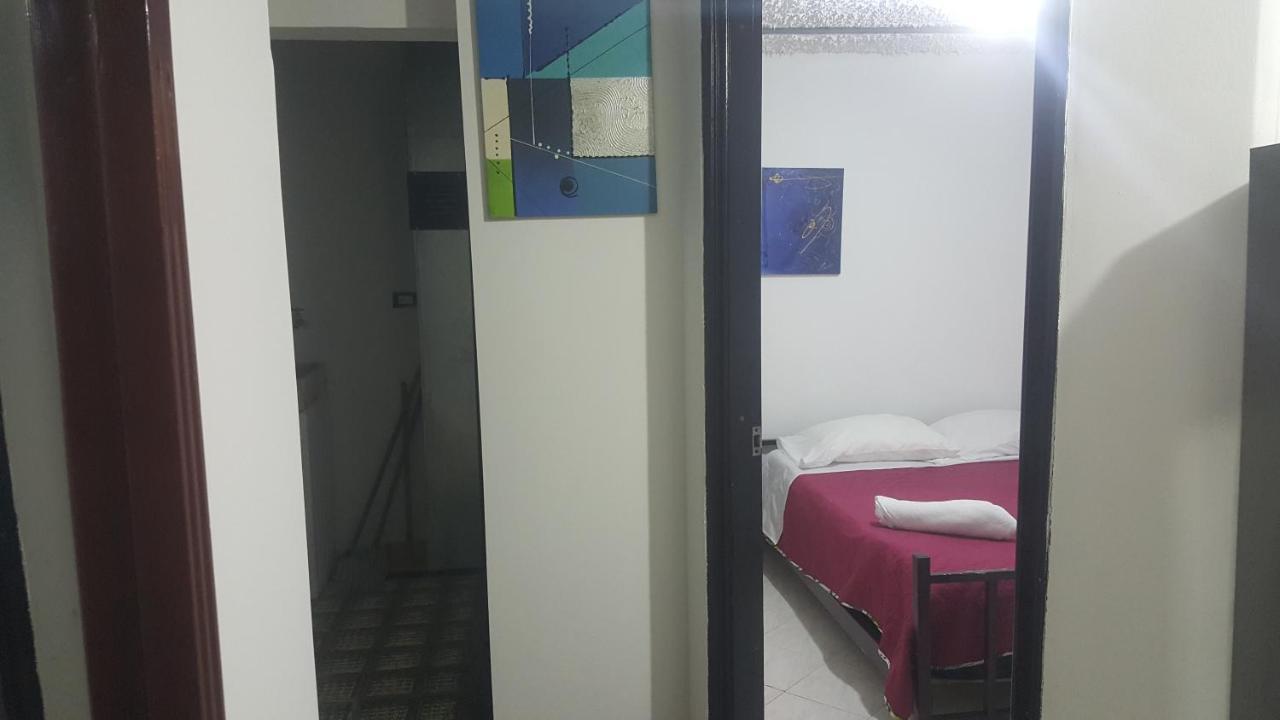 Cerca Aeropuerto, Fotos Y Huellas Visa Americana, Embajada Eeuu Apartamento