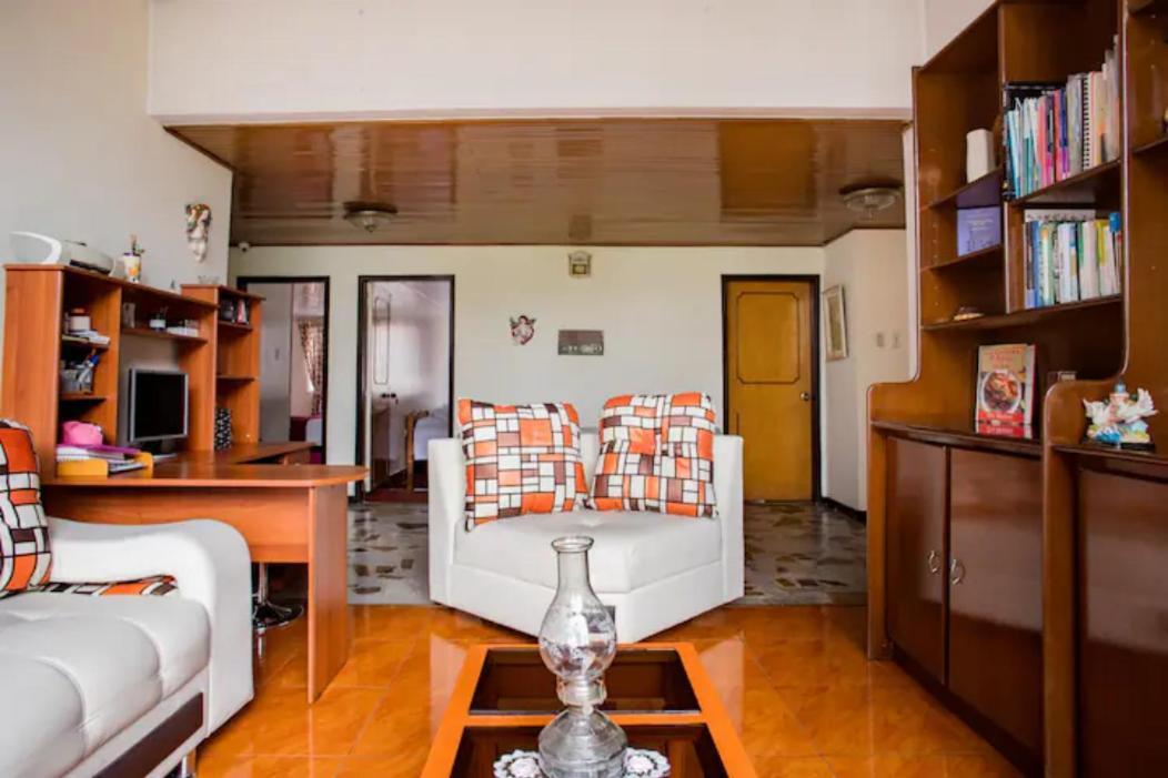 Touristic House Habitación en casa particular Bogotá