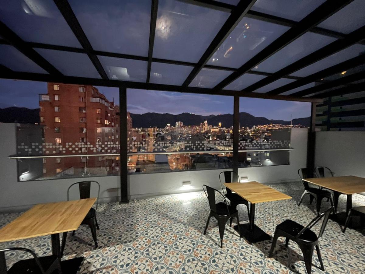 Hotel Em Corferias Embajada Americana Bogotá