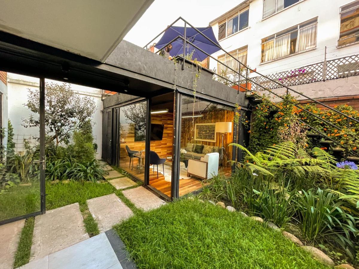 Lucitania Boutique Hotel *