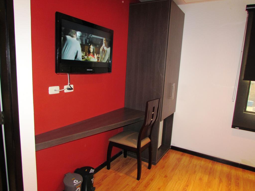 American Deluxe Hotel 3*
